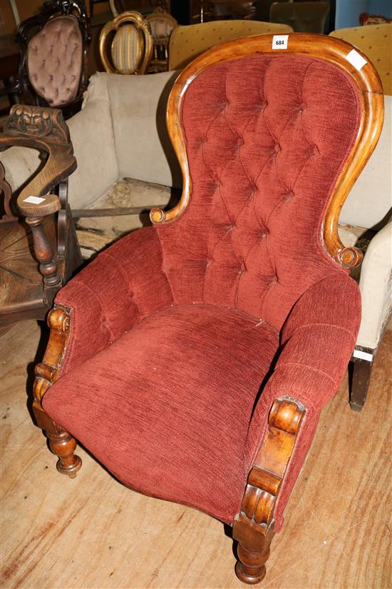Victorian spoonback buttoned armchair
